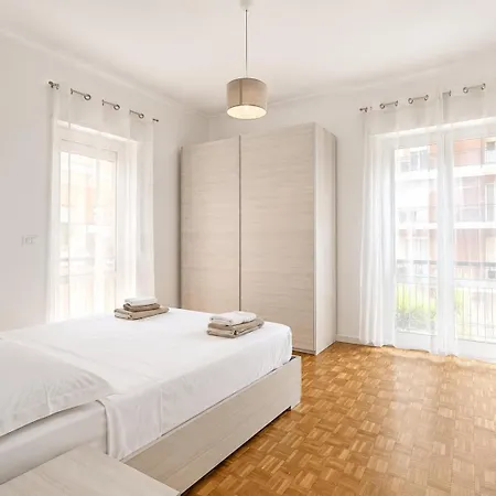 Apartamento 3 Bedrooms, Balcony 10 Min Historic Center