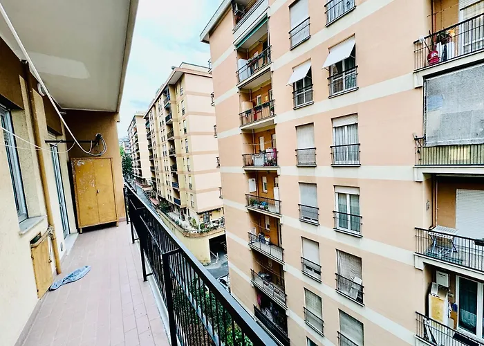 Daire 3 Bedrooms, Balcony 10 Min Historic Center Cenova