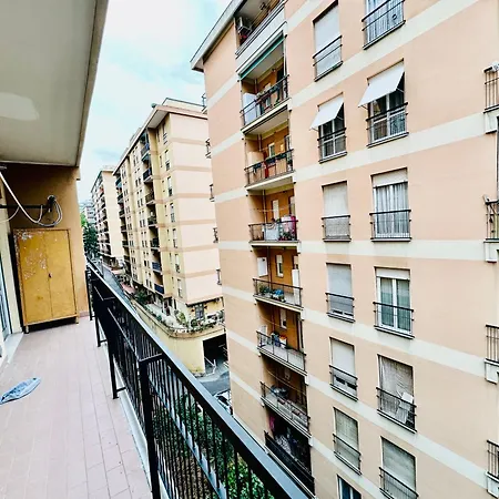 Lejlighed 3 Bedrooms, Balcony 10 Min Historic Center Genova
